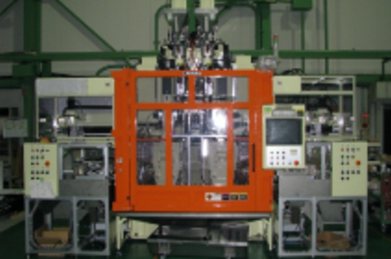 調(diào)味料チューブ容器用多層成形機(jī)<